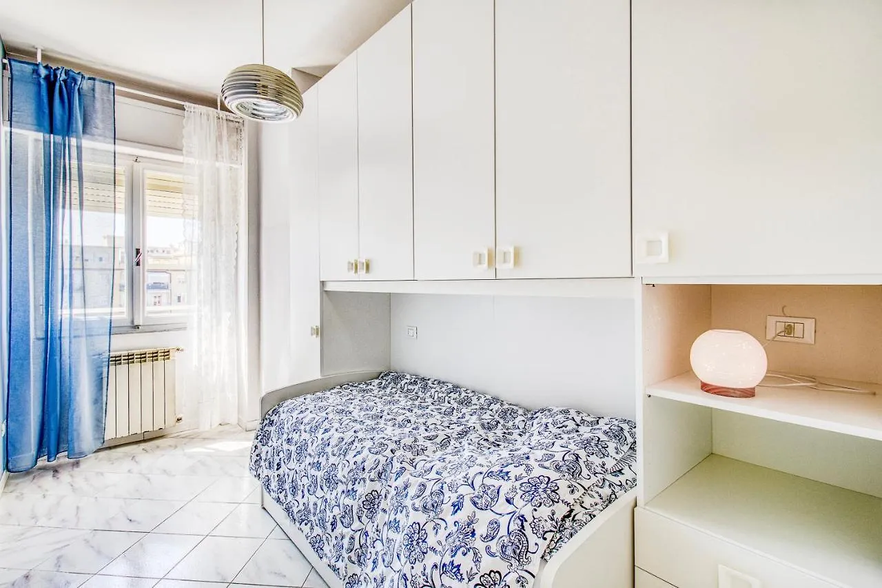 Apartment Bedo House Beach Front - Happy Rentals Follonica Italy