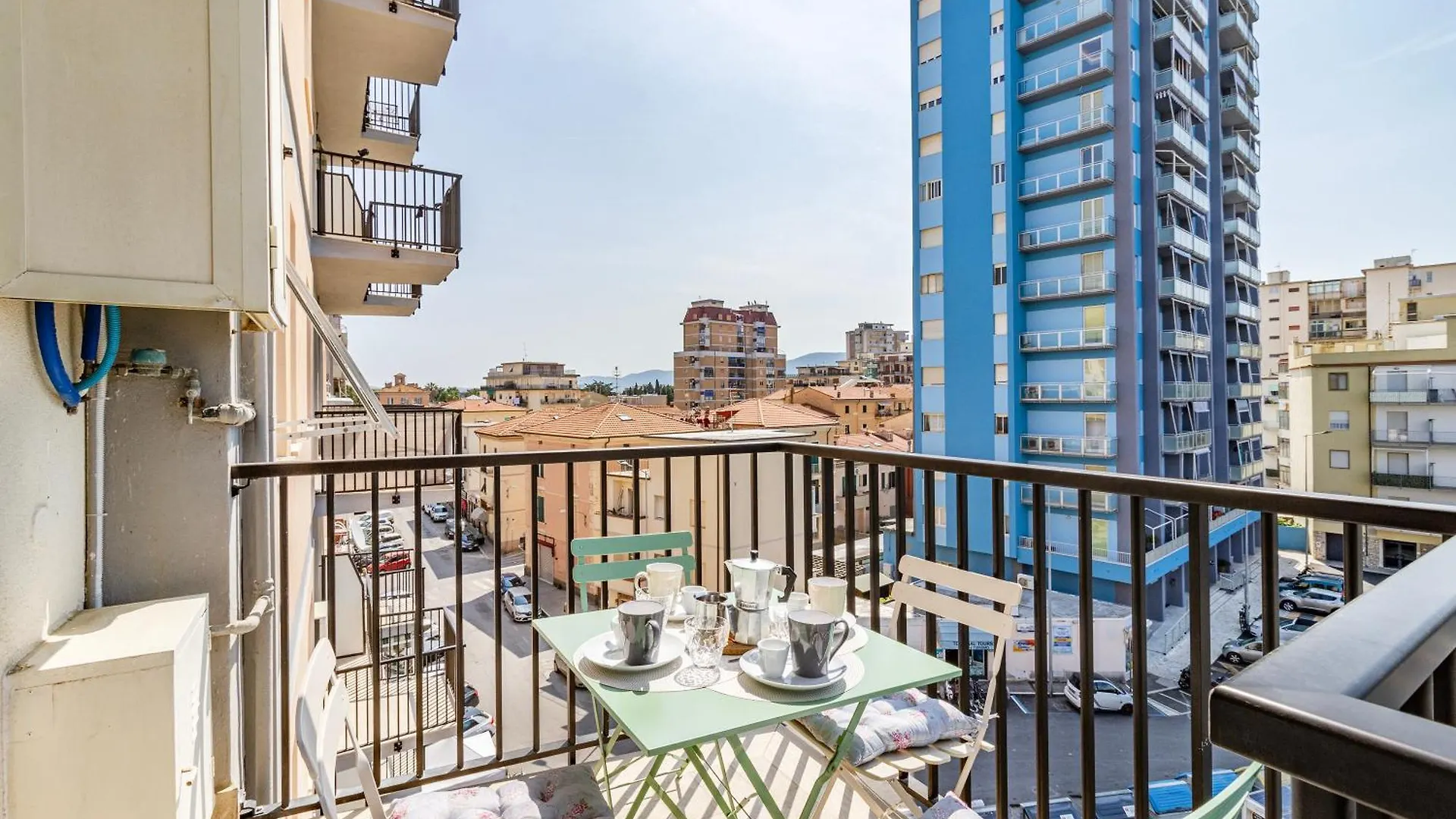 Bedo House Beach Front - Happy Rentals Follonica Apartment