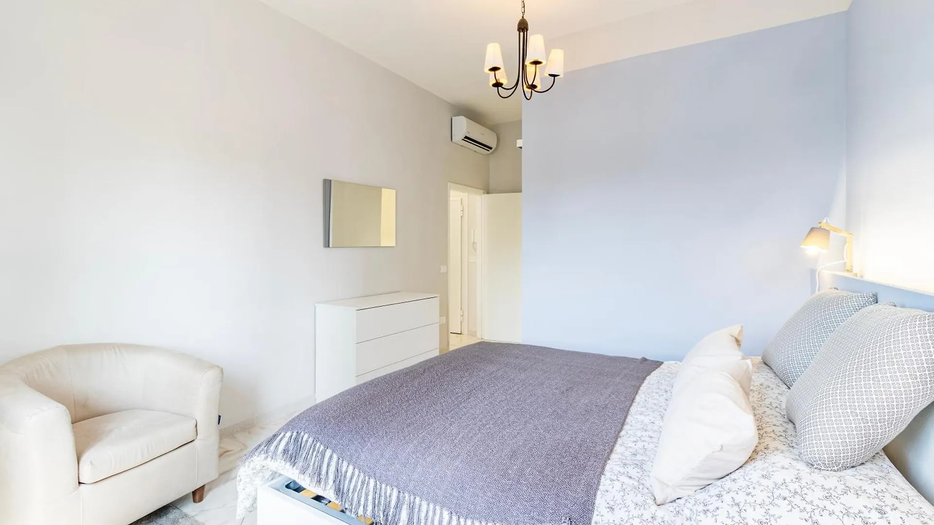 Apartment Bedo House Beach Front - Happy Rentals Follonica Italy